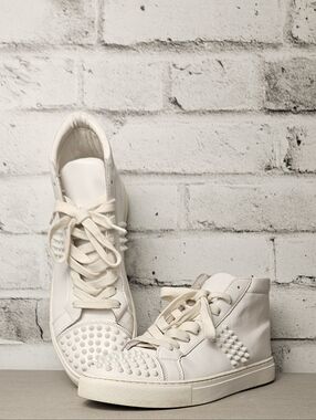 Saks Fifth Avenue White Studded Leather High Top Sneakers Mens 10